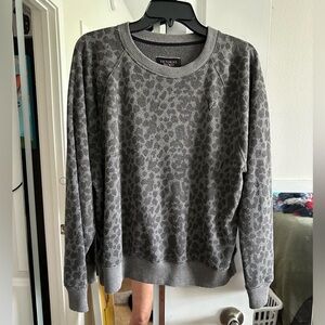 Cheetah print VS long sleeve top